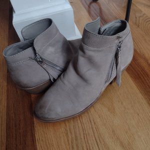 slouchy ankle booties